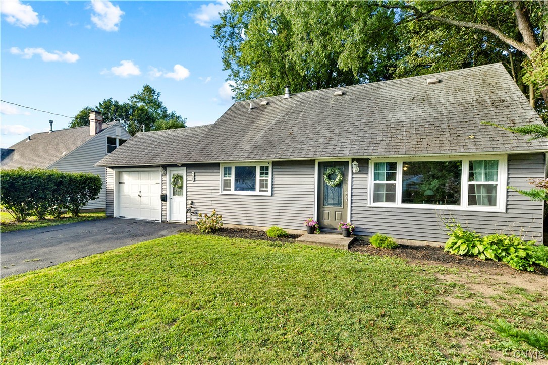 405 Van Roen Road Utica, NY 13502 - Photo 2 of 25