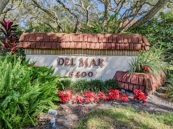 $195,000 | 5400 Highway A1a, Unit D18, Vero Beach, FL 32963