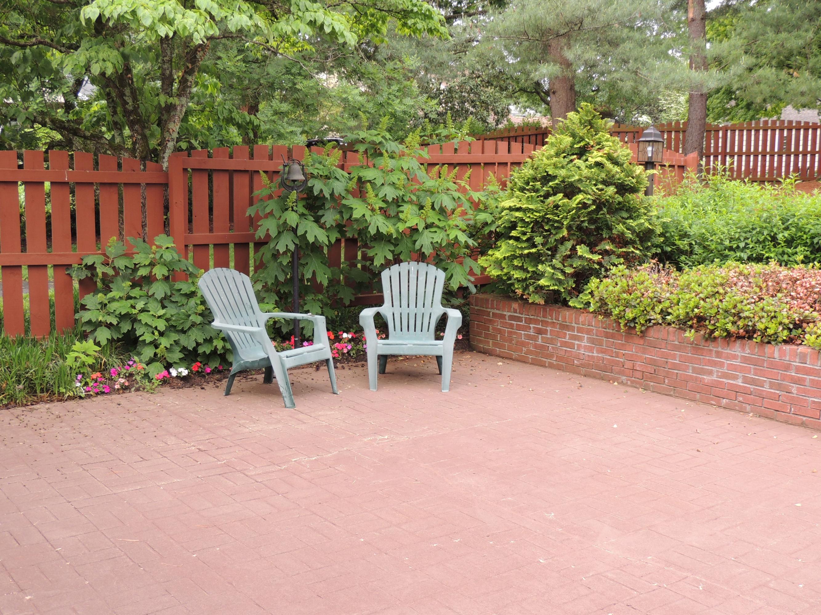 1141 Southgate Road Southwest Knoxville, TN 37919 - Photo 28 of 31 Private Patio