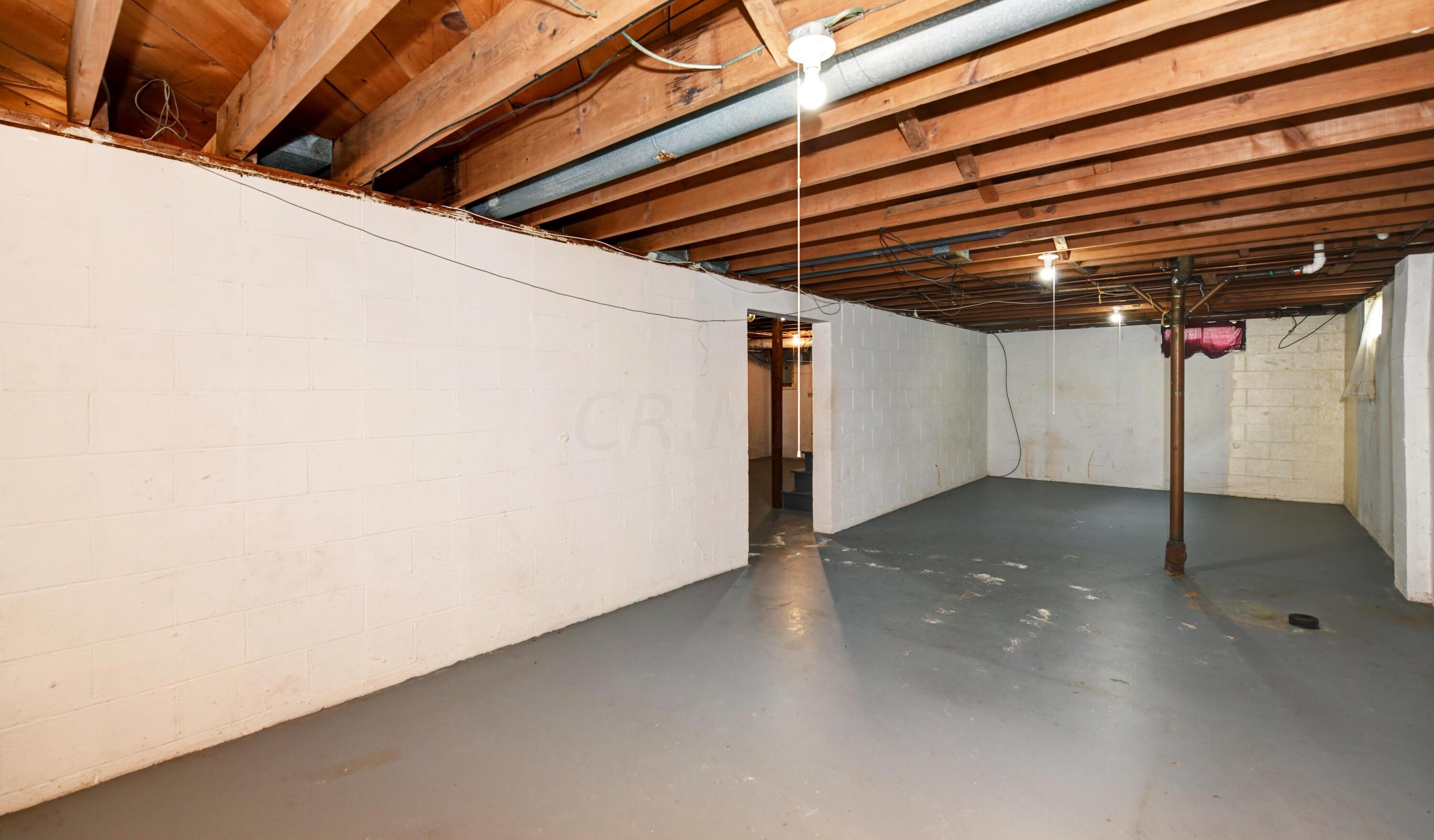 3715 Arnelle Road Columbus, OH 43228 - Photo 23 of 24 Basement (4)