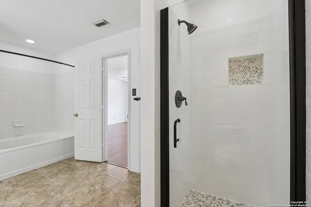 $2,850 | 16 Marella Drive, San Antonio, TX 78248