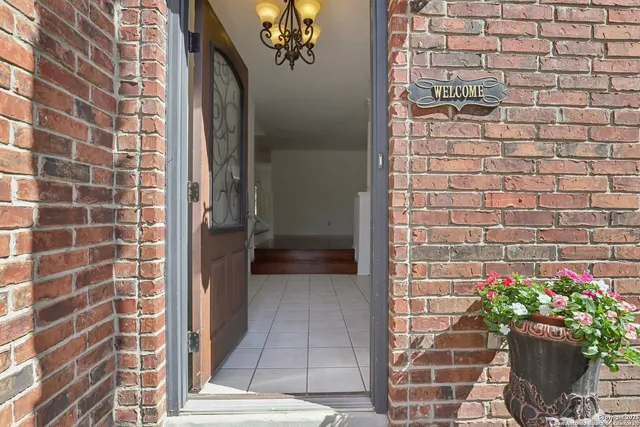 $2,850 | 16 Marella Drive, San Antonio, TX 78248