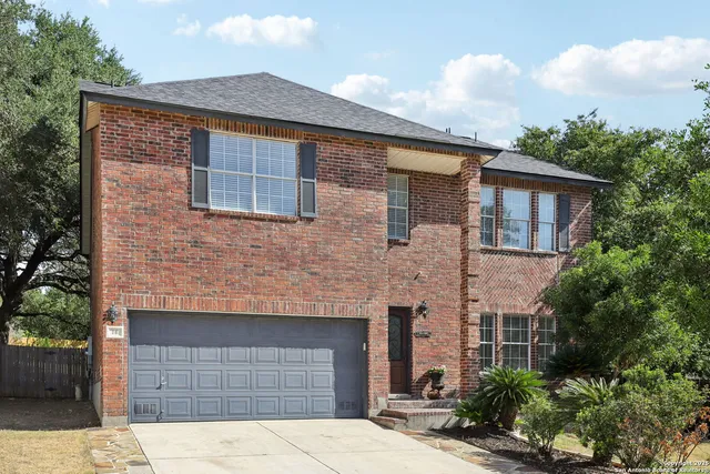 $2,850 | 16 Marella Drive, San Antonio, TX 78248