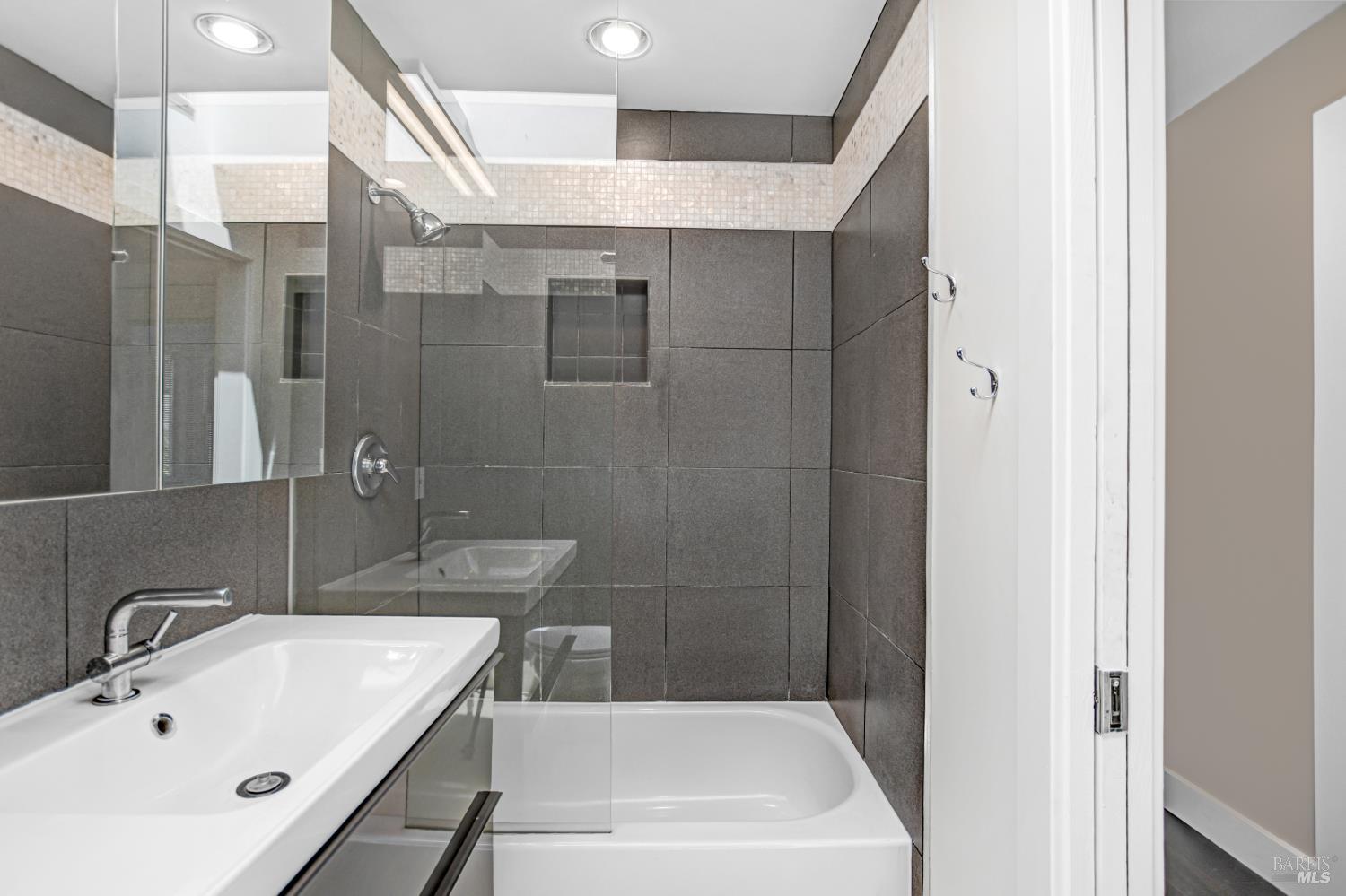 866 Yuba Drive Santa Rosa, CA 95407 - Photo 45 of 73 STUDIO BATHROOM W/SHOWER OVER TUB