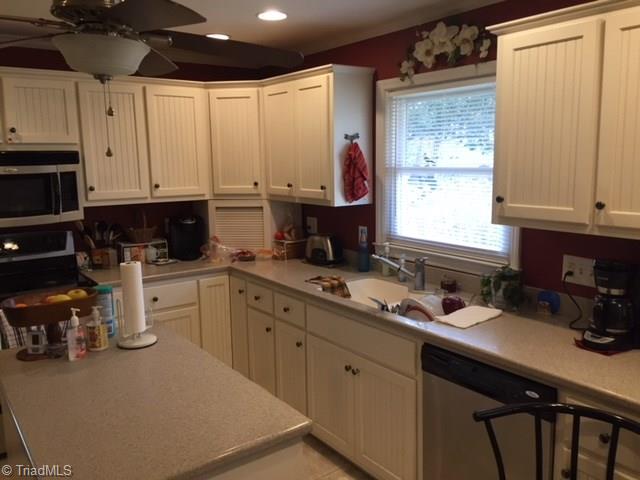 752 Austin Little Mountain Road Ronda, NC 28670 - Photo 4 of 9 Gallery Image 4