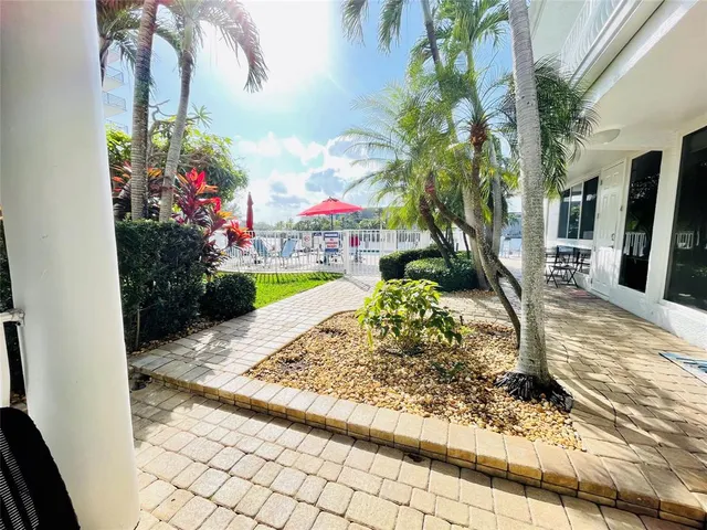 $500,000 | 1705 North Riverside Drive, Unit 2, Pompano Beach, FL 33062
