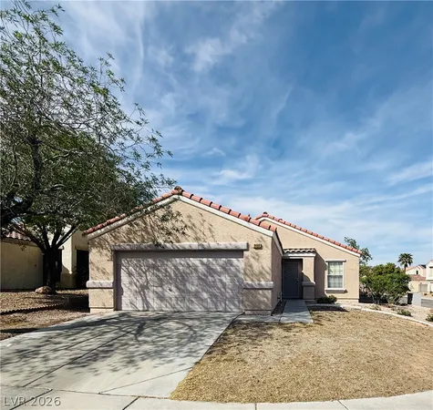$2,000 | 8408 Shady Pines Drive, Las Vegas, NV 89131