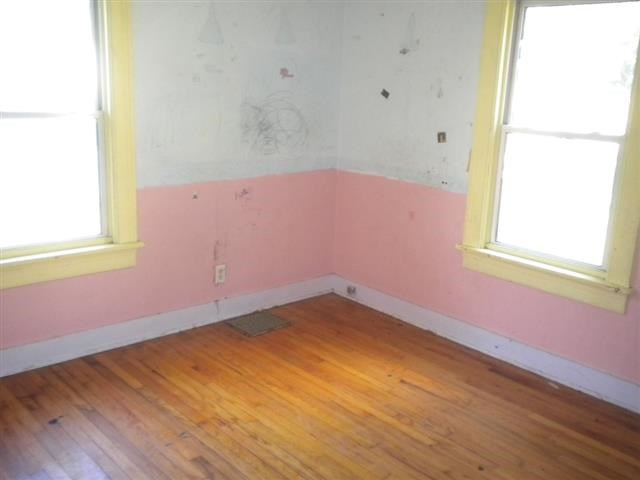 204 South Rolff Street Davenport, IA 52802 - Photo 5 of 8 Gallery Image 5