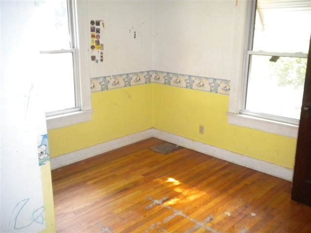 204 South Rolff Street Davenport, IA 52802 - Photo 7 of 8 Gallery Image 7