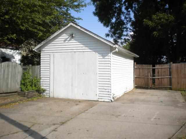 204 South Rolff Street Davenport, IA 52802 - Photo 8 of 8 Gallery Image 8