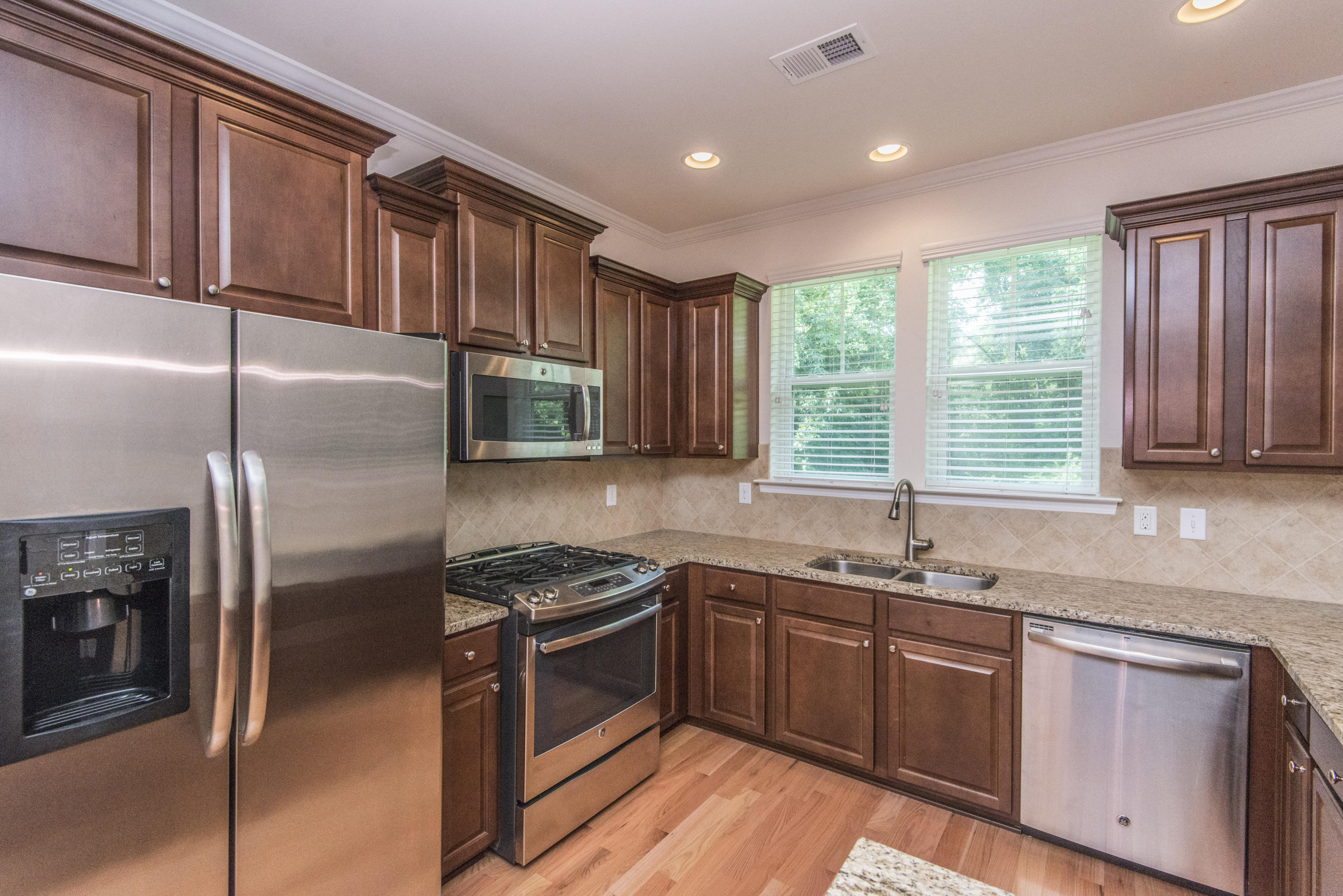 1211 Dingle Road Mount Pleasant, SC 29466 - Photo 18 of 47 _DSC2910