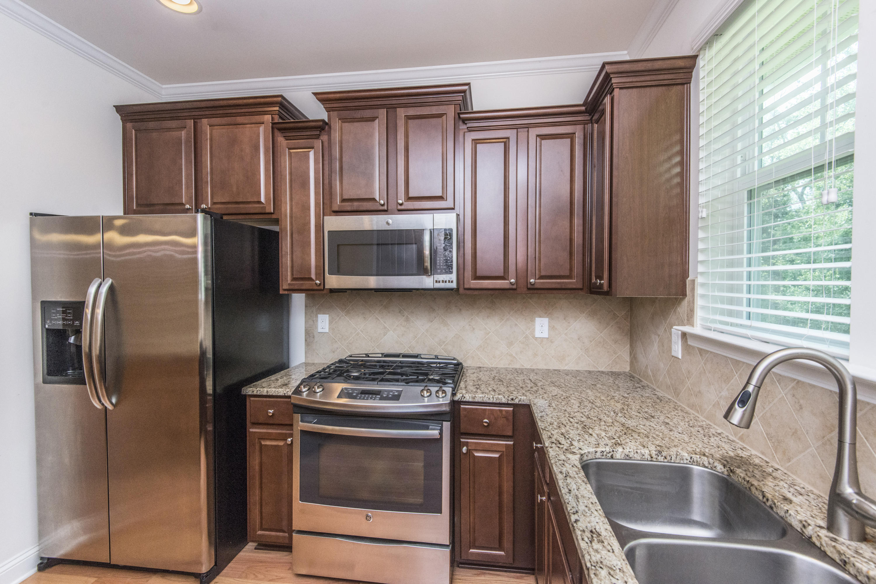 1211 Dingle Road Mount Pleasant, SC 29466 - Photo 20 of 47 _DSC2912