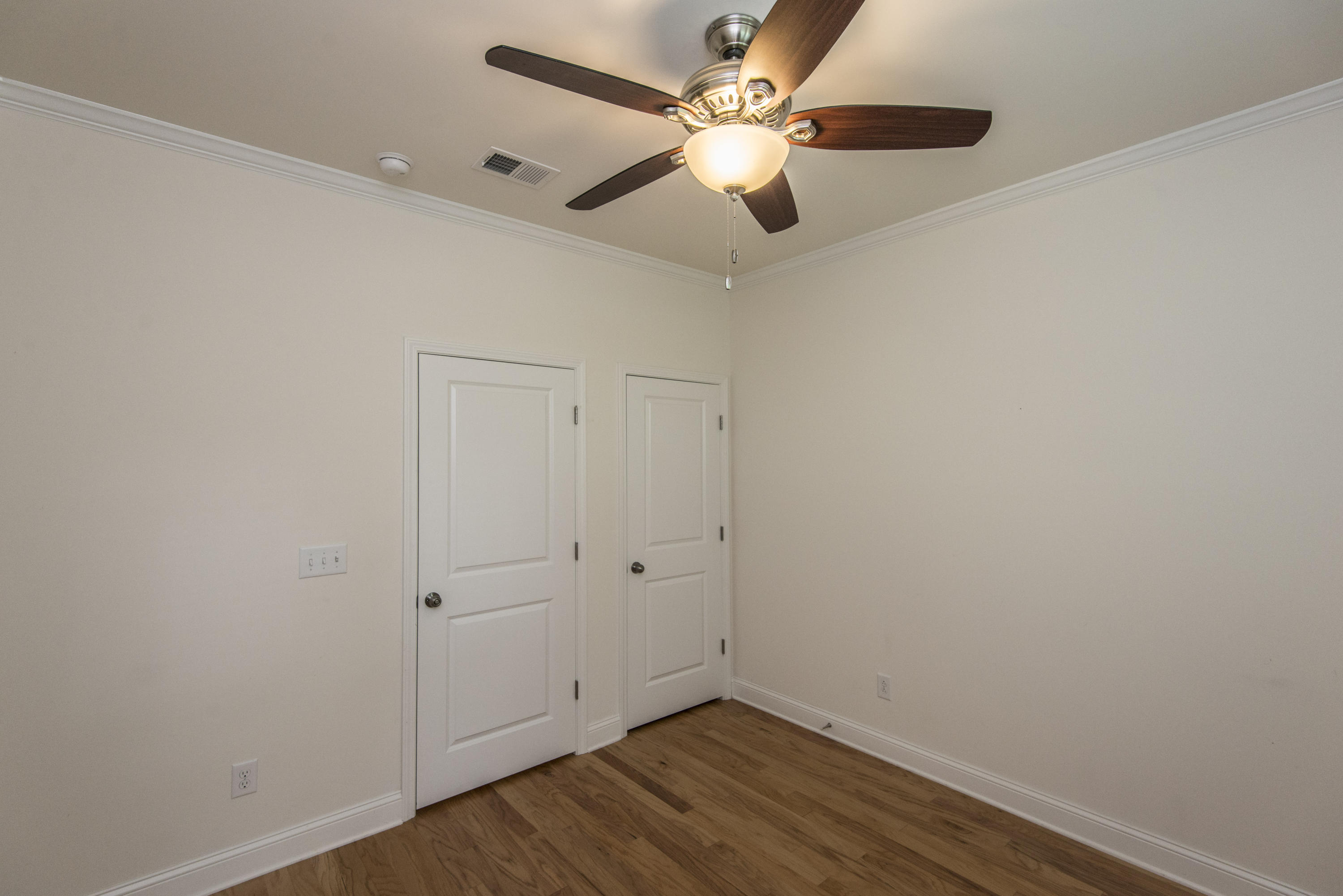 1211 Dingle Road Mount Pleasant, SC 29466 - Photo 7 of 47 _DSC2898