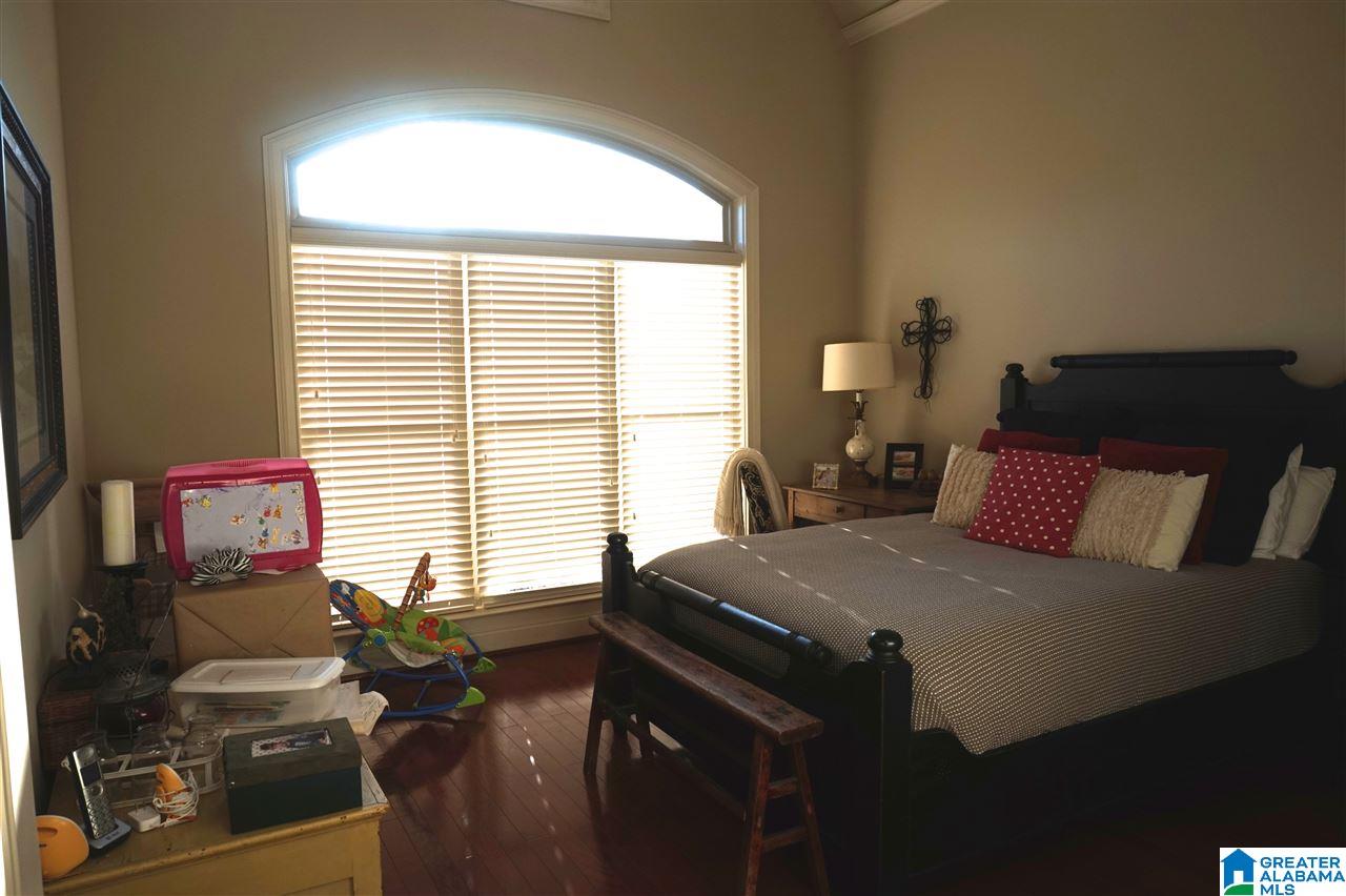 1012 Old Mill Run Leeds, AL 35094 - Photo 21 of 37