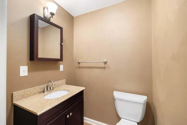 $675,000 | 2229 River Oaks Drive, Salem, VA 24153