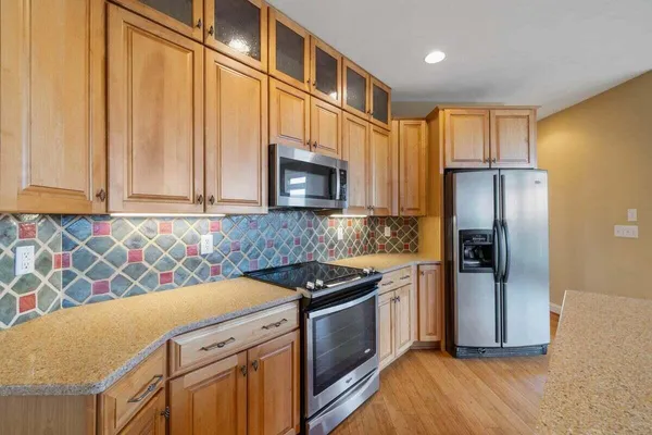 $675,000 | 2229 River Oaks Drive, Salem, VA 24153