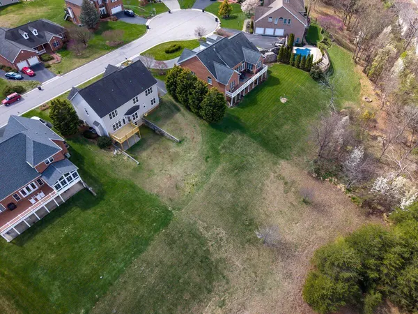$675,000 | 2229 River Oaks Drive, Salem, VA 24153