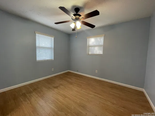 $975 | 2238 Deer Run Pass, Canyon Lake, TX 78133