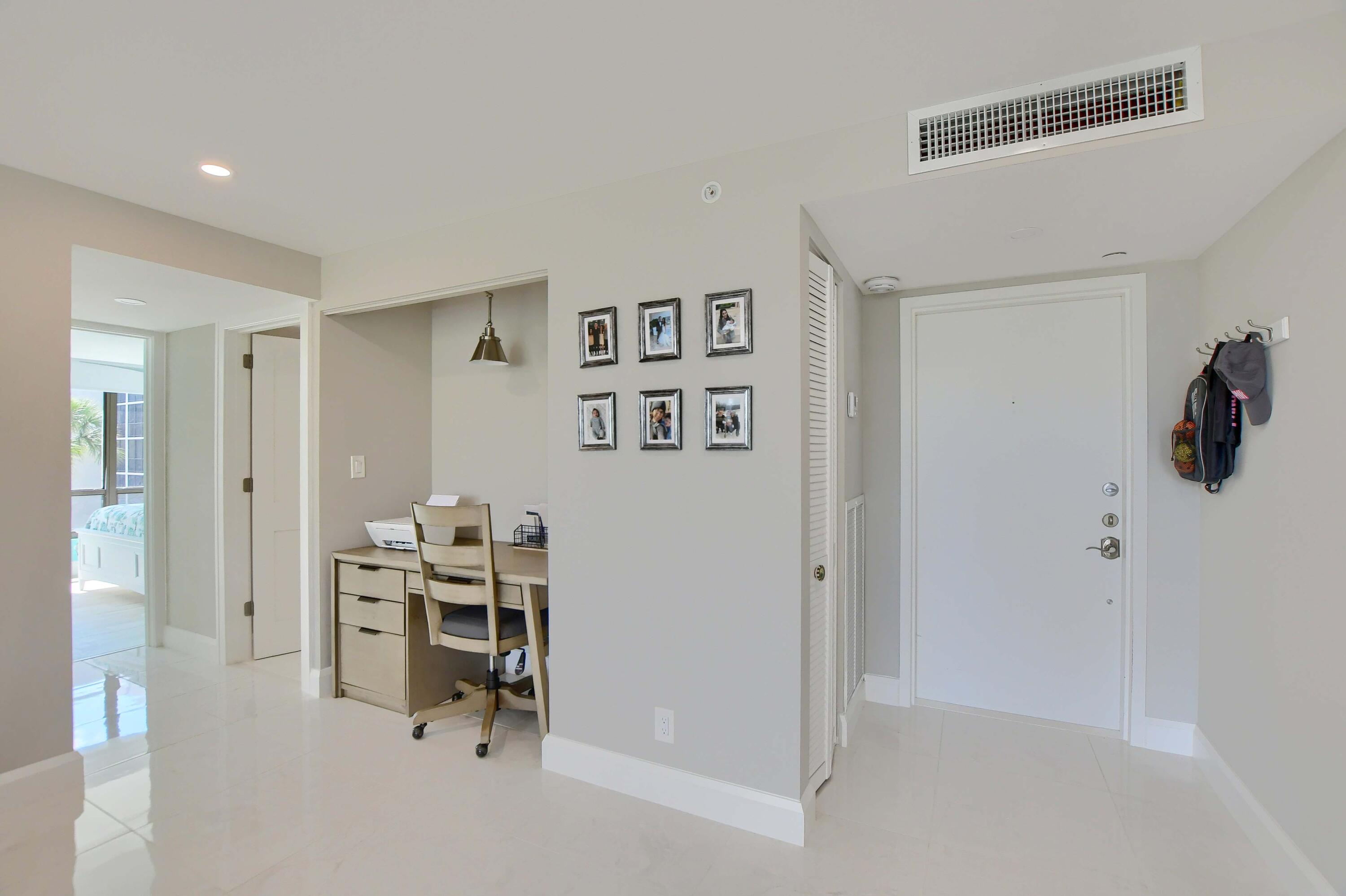 7847 Lakeside Boulevard, Unit 1032 Boca Raton, FL 33434 - Photo 2 of 49 01_ebf_1580-hdr(5)