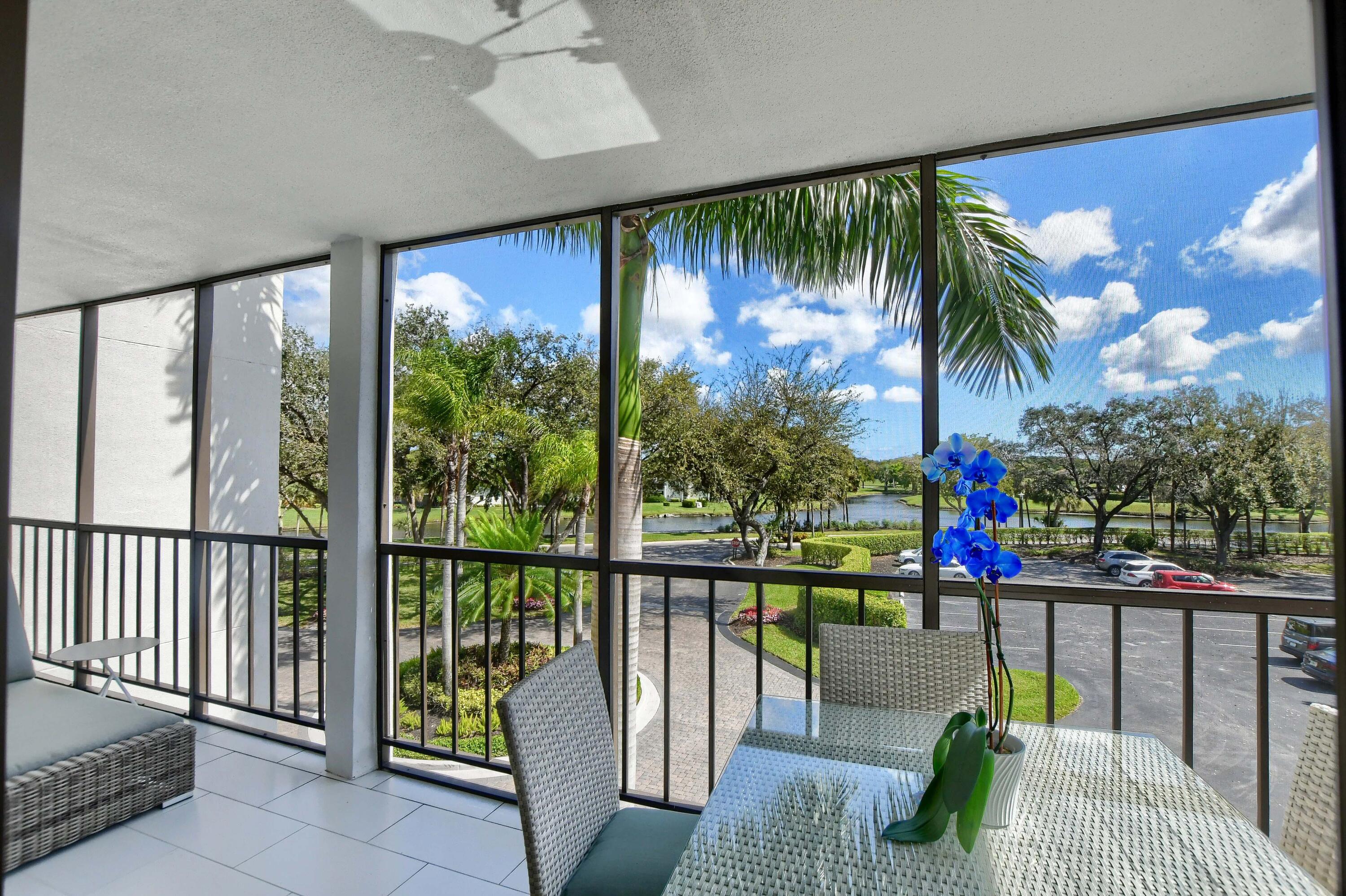 7847 Lakeside Boulevard, Unit 1032 Boca Raton, FL 33434 - Photo 27 of 49 27_ebf_1710-hdr(5)