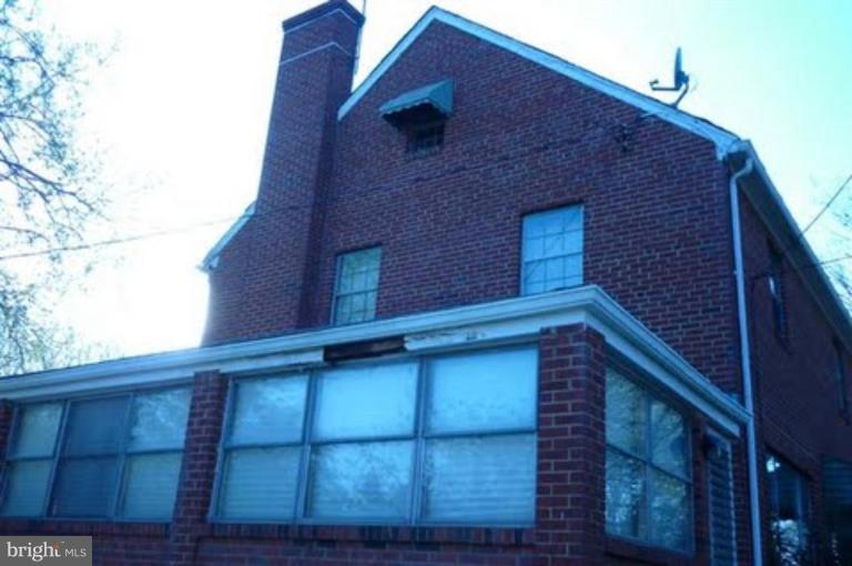 1309 Roxanna Road Northwest Washington, DC 20012 - Photo 10 of 12 Exterior #3