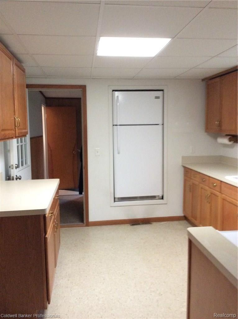 5235 Sashabaw Road Clarkston, MI 48346 - Photo 9 of 14 IMG_0964.JPG