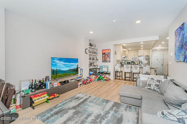 $695,000 | 2408 Ocean Avenue, Unit 4 | Homecrest