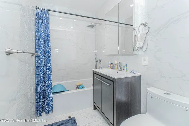 $695,000 | 2408 Ocean Avenue, Unit 4 | Homecrest