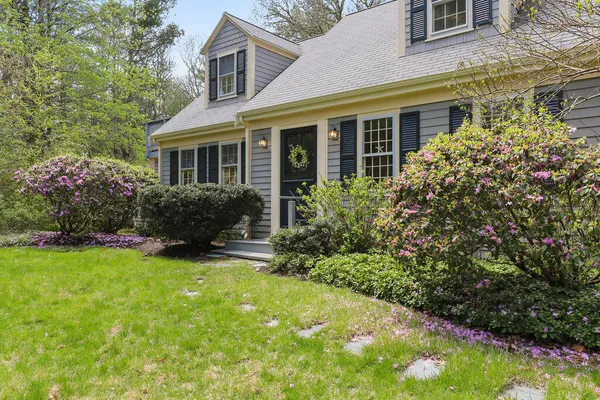 $789,000 | 3 Tattler Circle, Cataumet, MA 02534