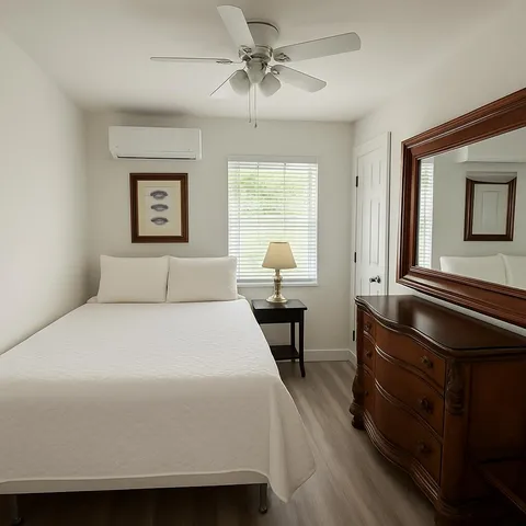 $5,000 | 927 Catherine Street, Key West, FL 33040