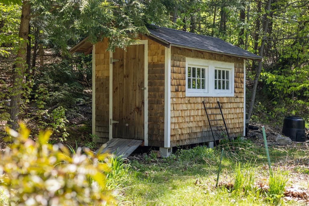 860 S Road Hopkinton, NH 03229 - Photo 16 of 26