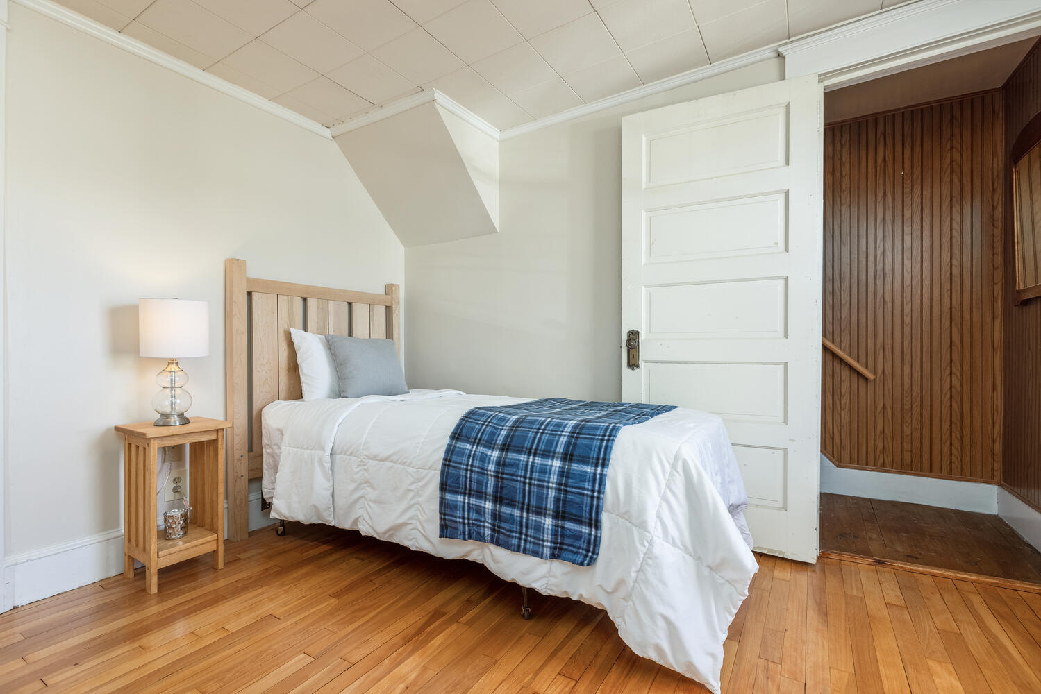 50-52 Gleckler Road Portland, ME 04103 - Photo 22 of 43 Bedroom 3-037-039-1500x1000