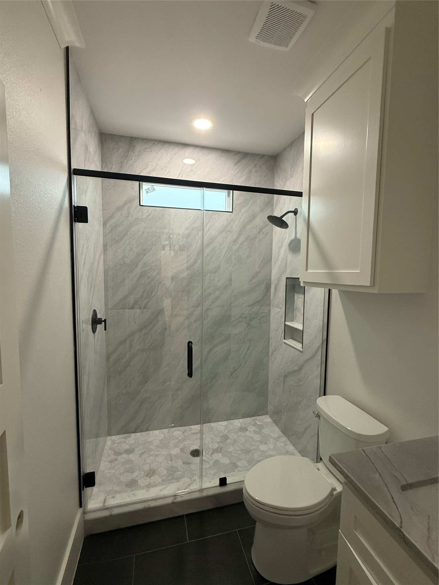 8900 Kulow Road Sealy, TX 77474 - Photo 16 of 26 Downstairs Full Bath