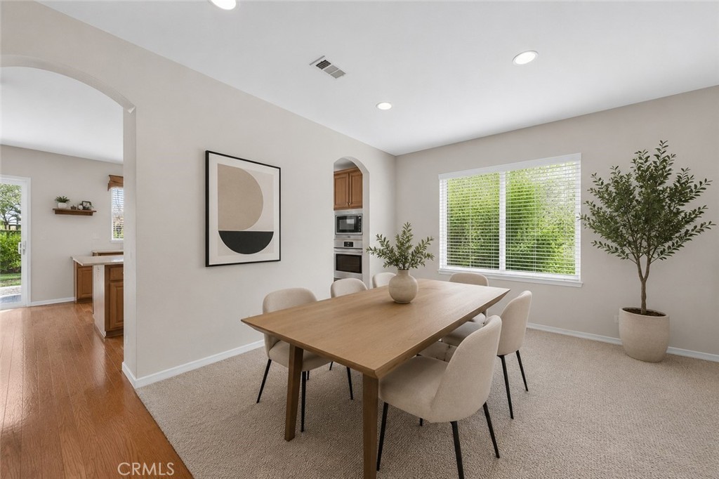 22262 Trinity Place Saugus, CA 91390 - Photo 21 of 76 AI Enhanced 6