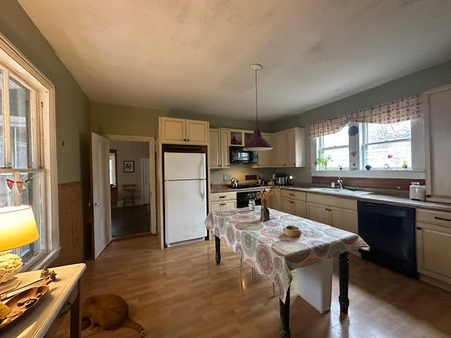 138 Congress Street Belfast, ME 04915 - Photo 24 of 56 unnamed (33)