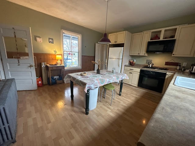 138 Congress Street Belfast, ME 04915 - Photo 25 of 56 unnamed (36)