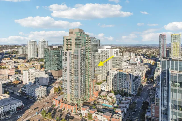 $809,900 | 800 The Mark Lane, Unit 1606, San Diego, CA 92101
