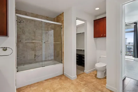 a picture of a wall with a white wall and white walls