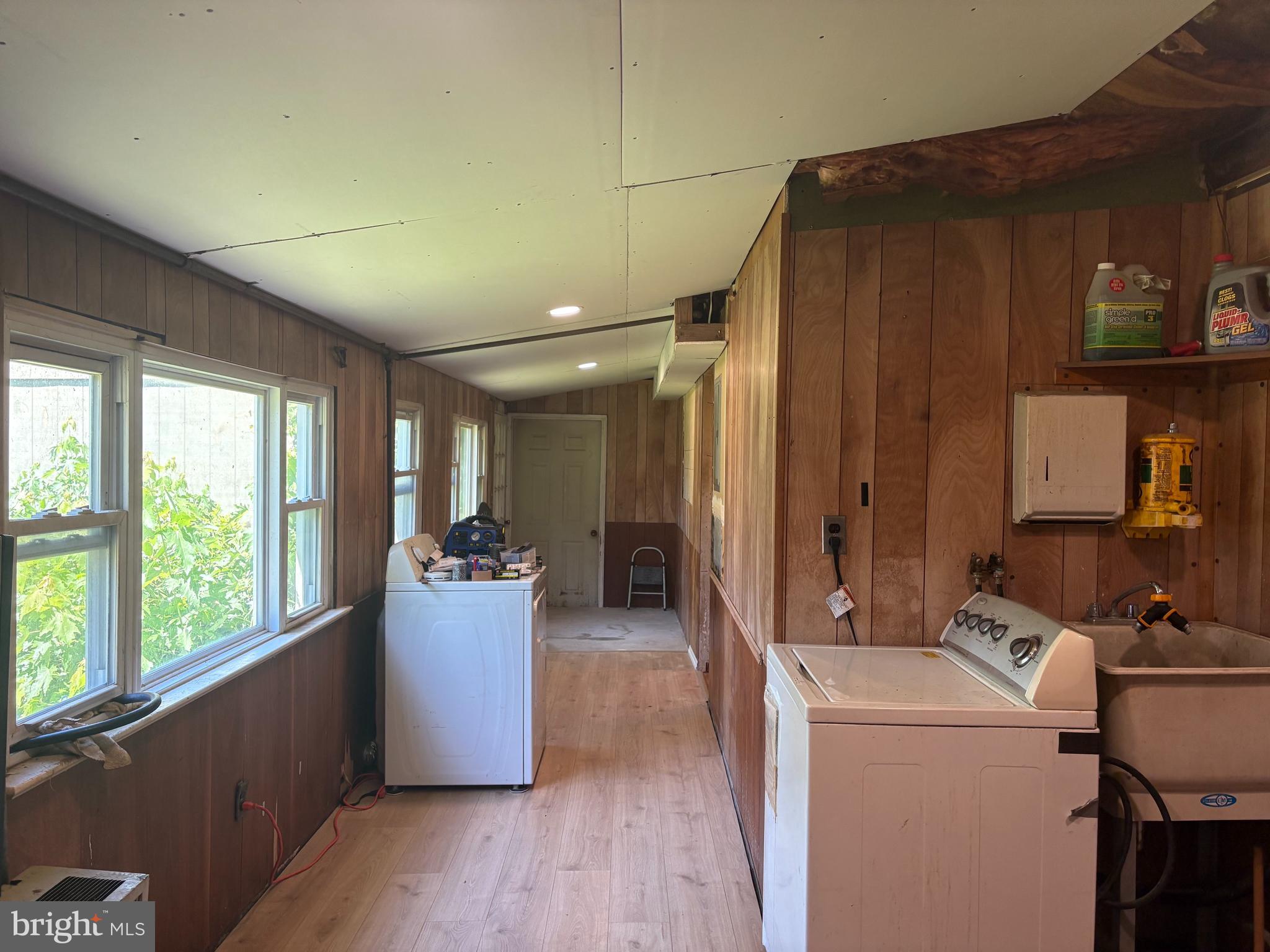 426 Norfolk Road Flourtown, PA 19031 - Photo 6 of 19