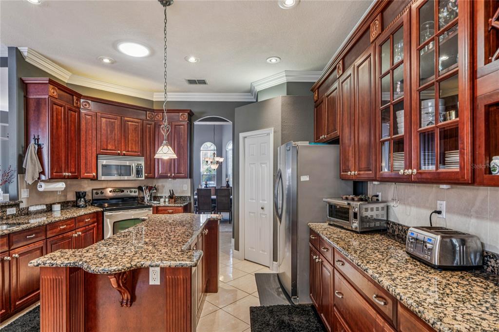 275 Planter Road Spring Hill, FL 34606 - Photo 15 of 77