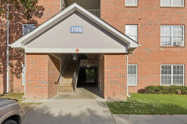 $115,000 | 3000 South Adams Street, Unit 1118, Tallahassee, FL 32301