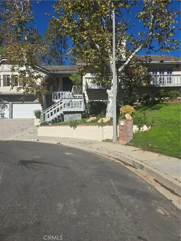 $1,759,999 | 22755 Dale Court, Chatsworth, CA 91311