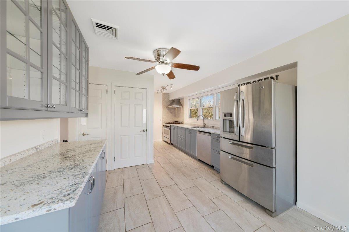 22 Quaker Hill Road Monroe, NY 10950 - Photo 11 of 36