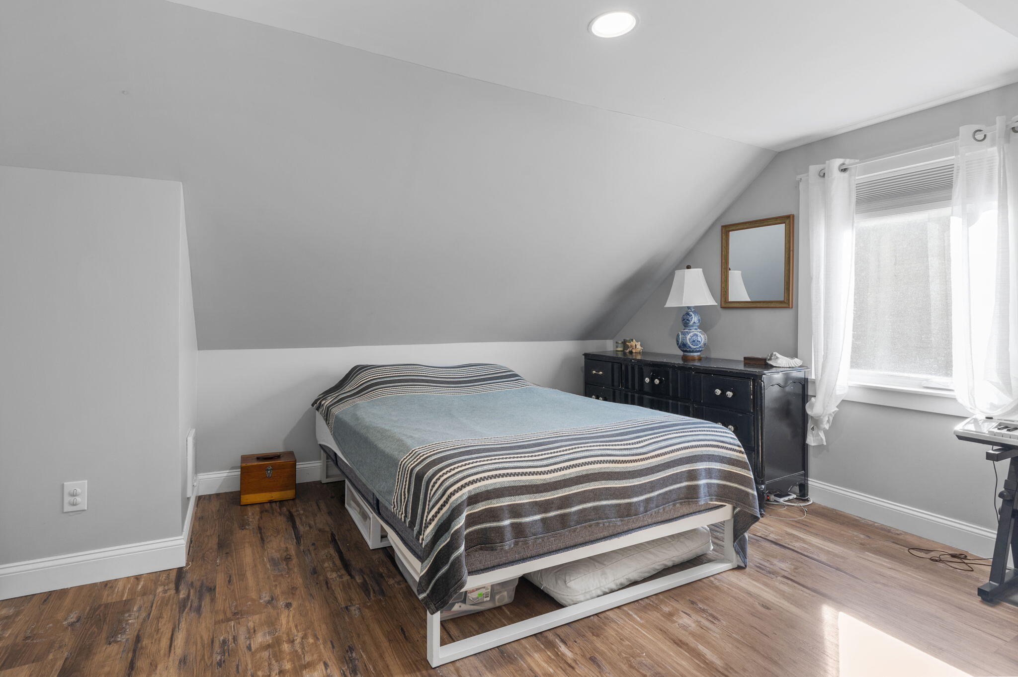 36 Merrymeeting Road Brunswick, ME 04011 - Photo 17 of 27 Bedroom 3 (Second Floor)