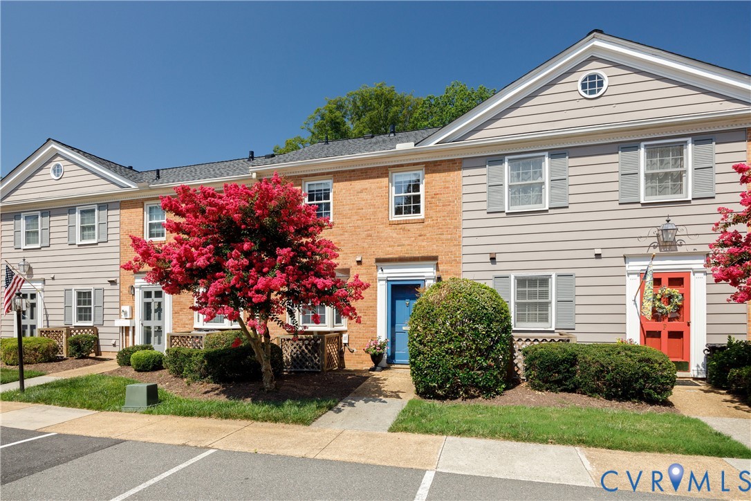 9129 Derbyshire Road, Unit E Henrico, VA 23229 - Photo 3 of 36 Attractive landscaping in front of this unit.
