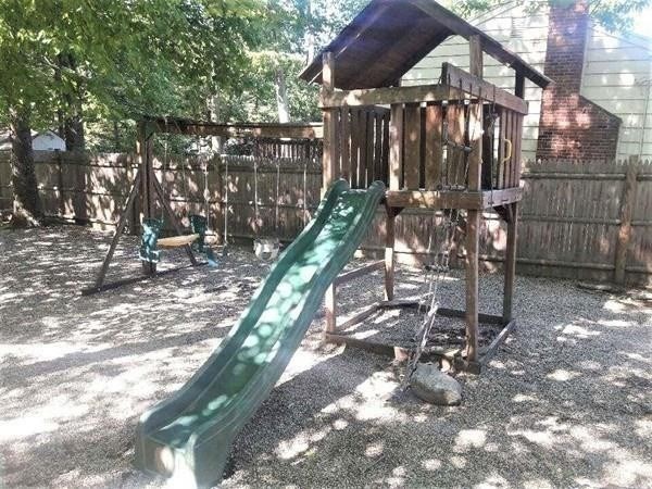 1321 Worcester Road, Unit 610 Framingham, MA 01701 - Photo 29 of 30 a view of outdoor space and yard