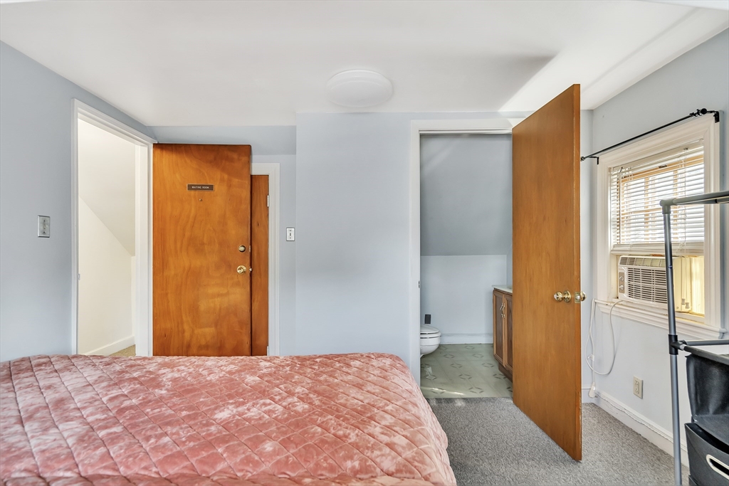 192 Lexington Street Woburn, MA 01801 - Photo 8 of 14