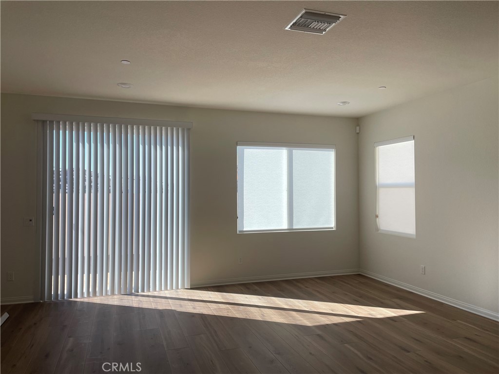 19459 Melogold Circle Riverside, CA 92507 - Photo 25 of 33