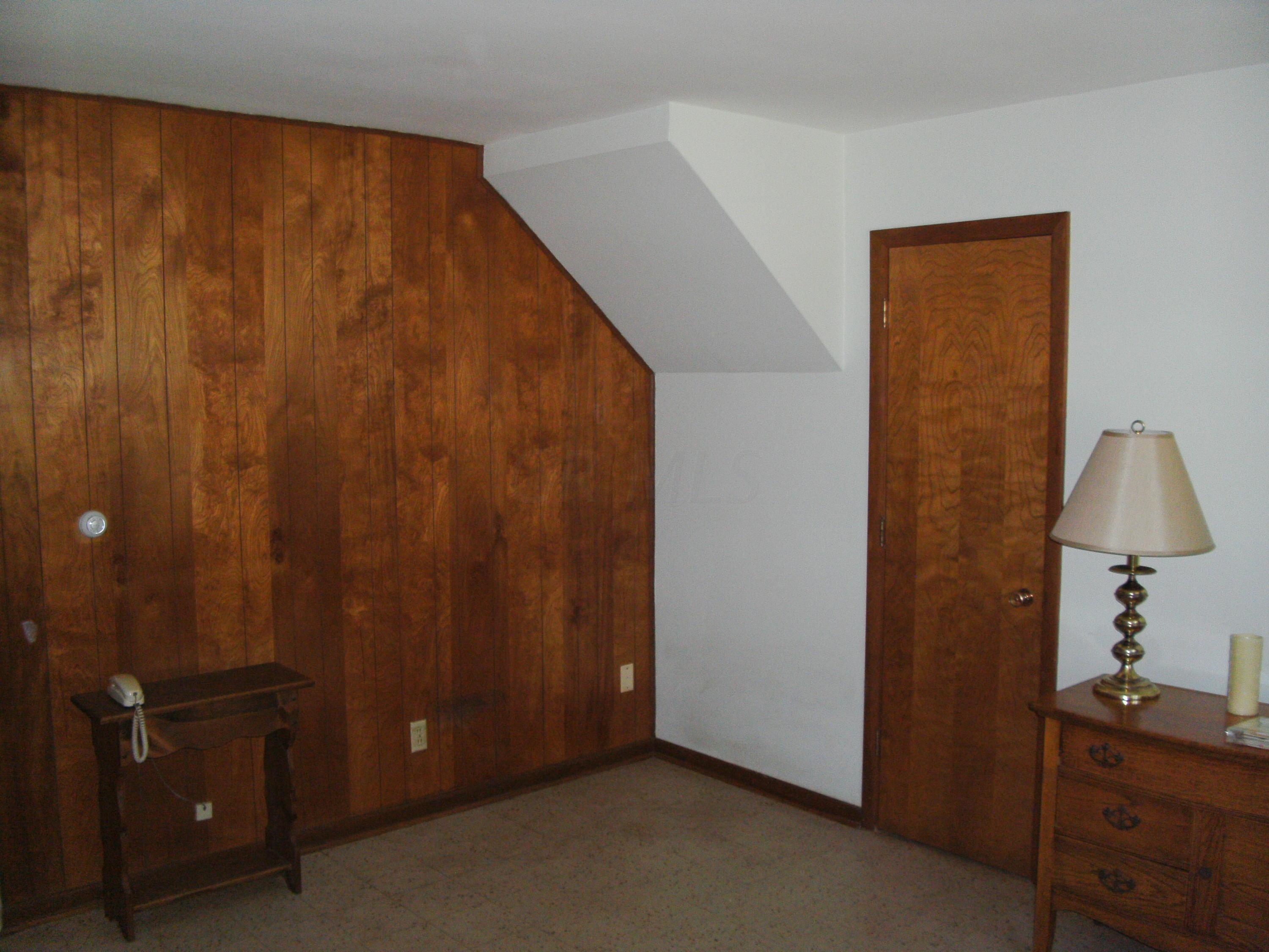 165 South Section Line Road Delaware, OH 43015 - Photo 5 of 26