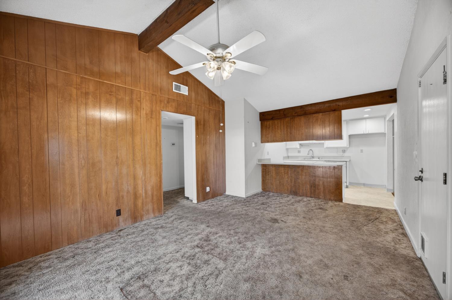 5201 Shereen Court Sacramento, CA 95841 - Photo 12 of 69